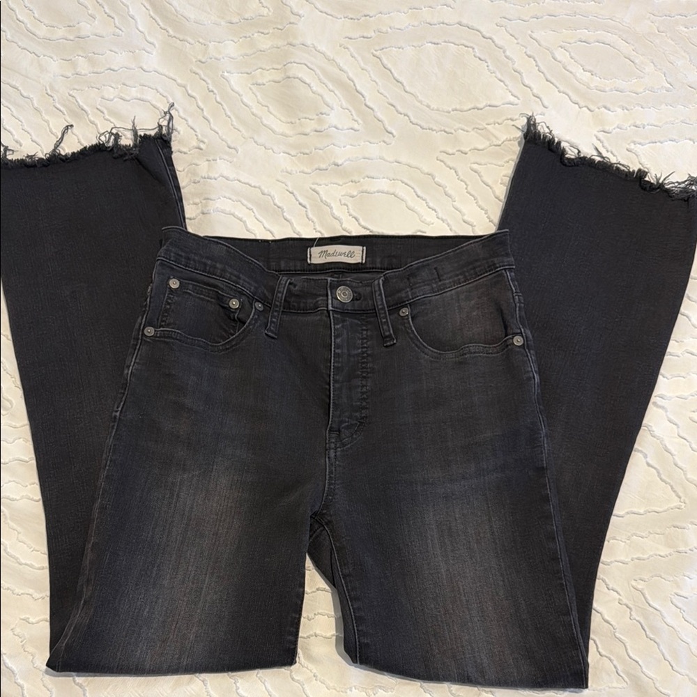 Madewell Black Ankle Cropped Jeans with Frayed Hem